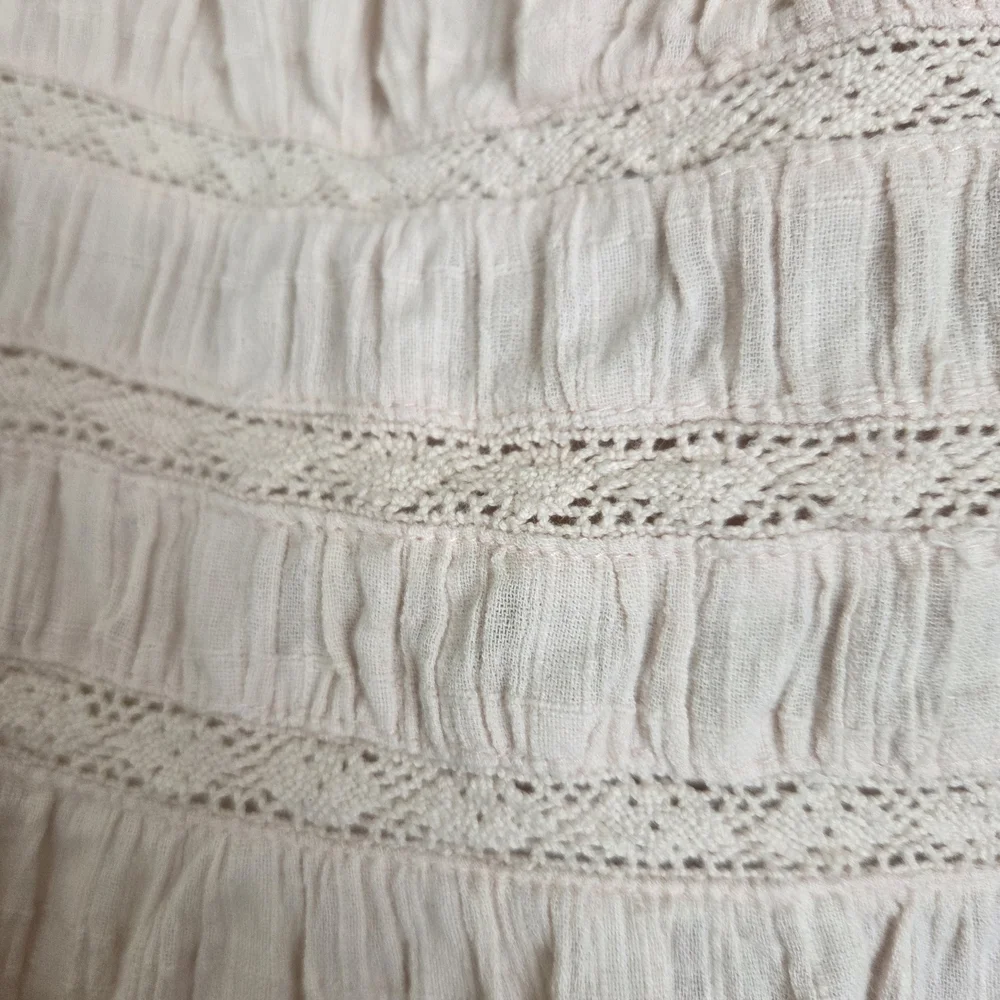 AE Ruched Flutter Sleeve Blouse - Picture 12 of 14